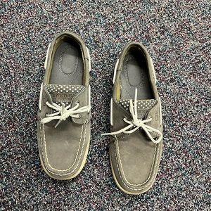 Sperry gray leather with polka dot boat shoes size 7